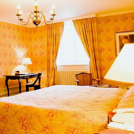 Chateau De Hotel