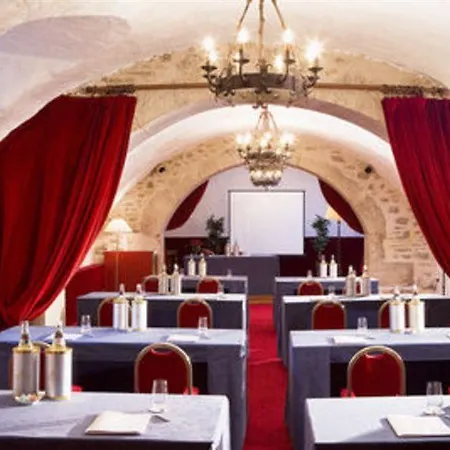 Hotel Chateau De 4*