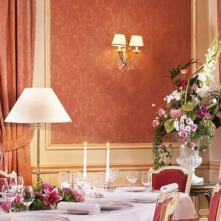 Chateau De Hotel Divonne-les-Bains