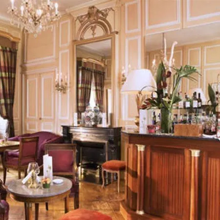 Chateau De Hotel