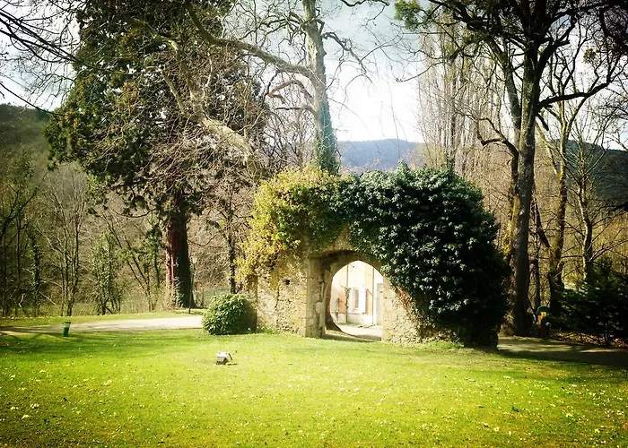 Chateau De Дивон-Ле-Бэн